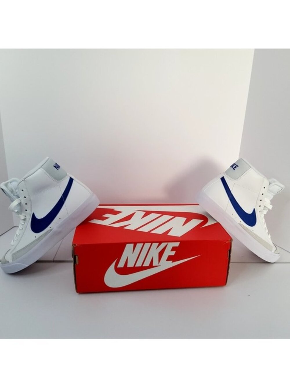 Nike Blazer Mid '77 (GS) White Laser Blue Yellow Ochre Kids Athletic Sneaker13.5 - Picture 6 of 9